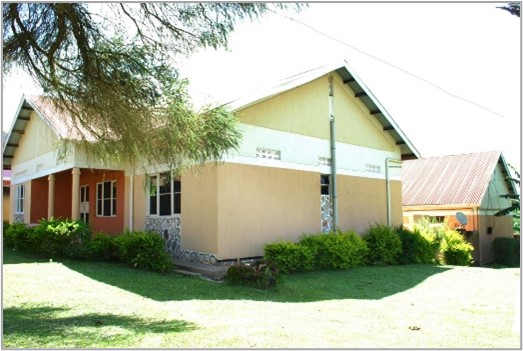 Land With 2 Houses